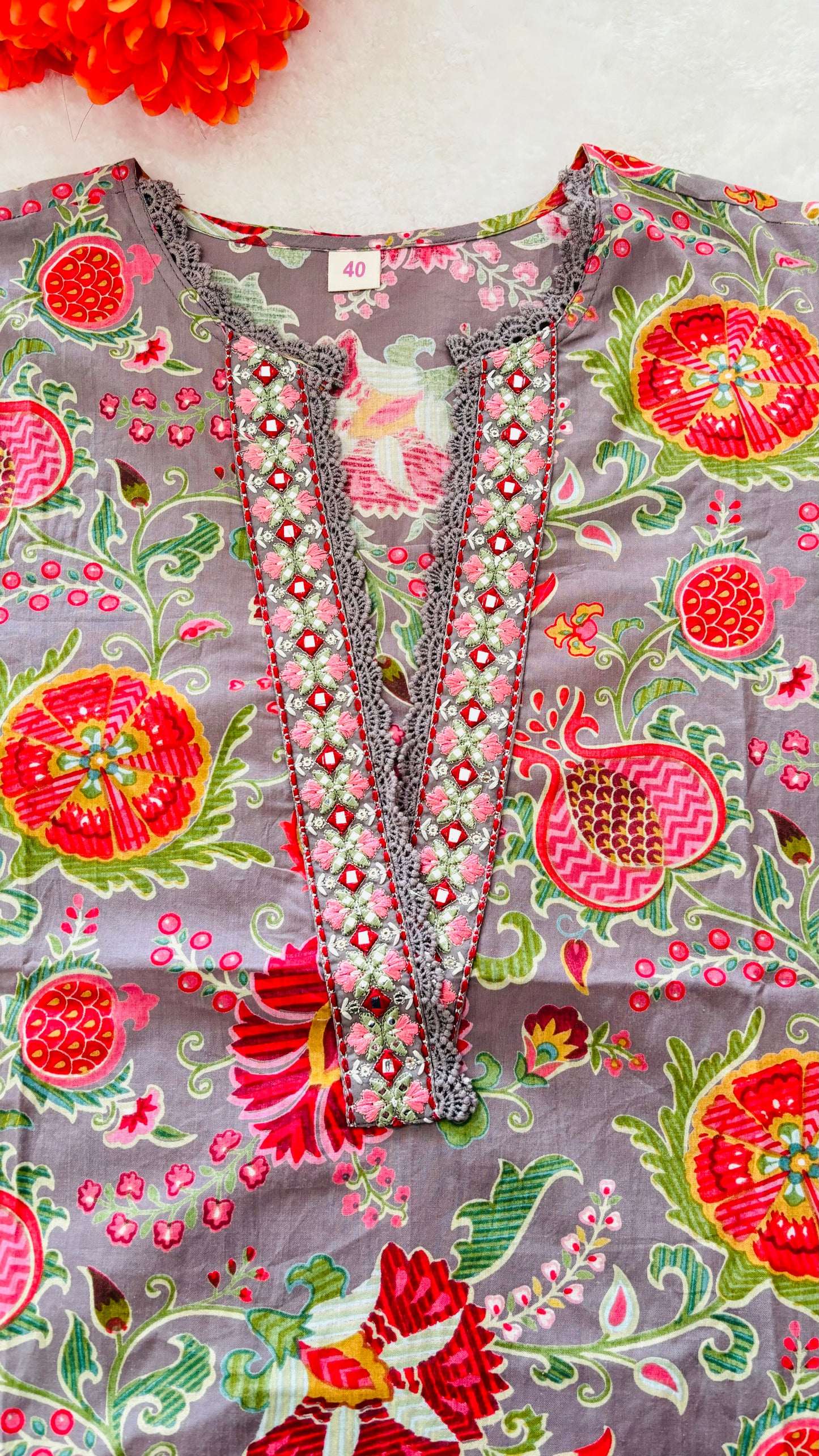 Printed cotton suit