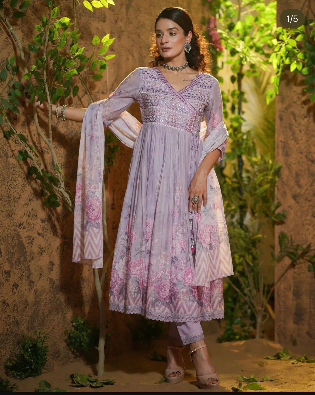 Anarkali suit