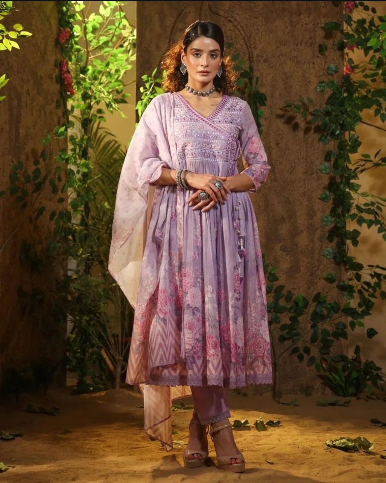 Anarkali suit