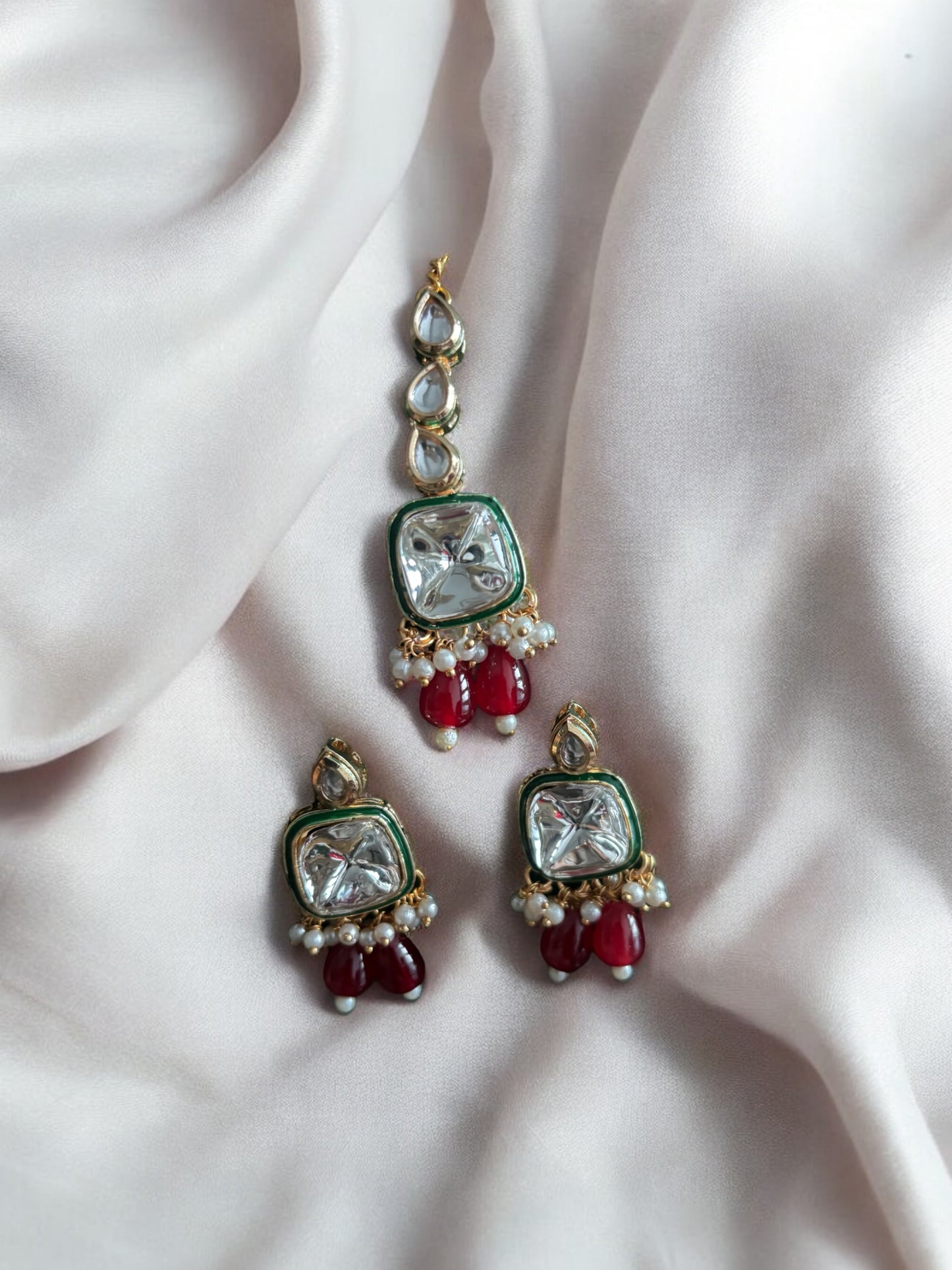 Kundan necklace set with earrings and tikka