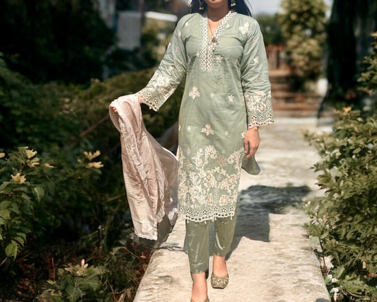 Pakistani embroidery 3-piece suit